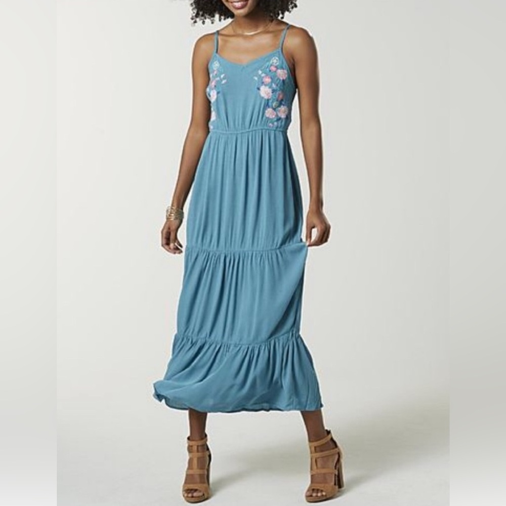 Fourteenth Place Light Teal Blue Floral Embroidered Tiered Skirt Maxi Dress NWT